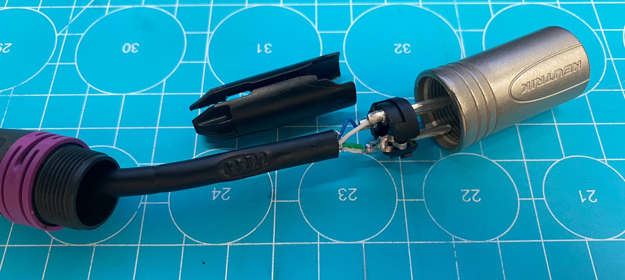XLR wiring